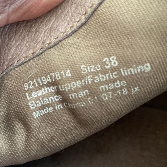 Dansko Leather Distressed Booties 38=7.5-8 - Picture 9 of 11